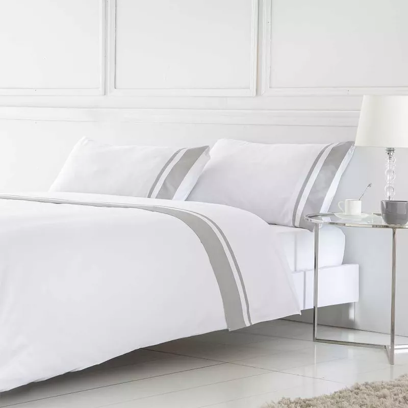 funda de edredón nóridico satén 400 hilos blanco y gris