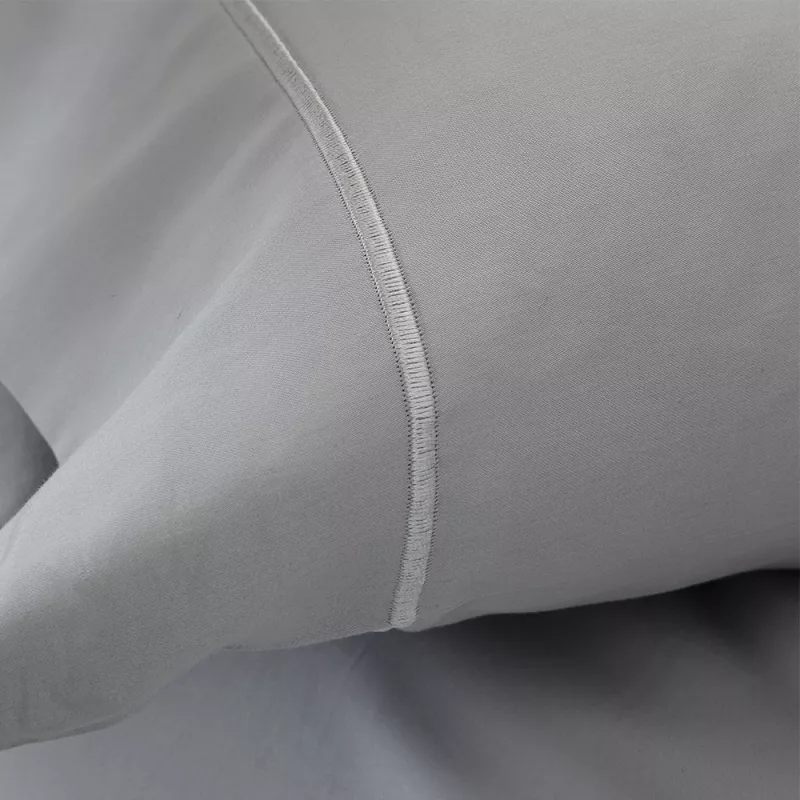detalle almohada funda nórdica satén algodón 400 hilos gris calidad hotel cinco estrellas