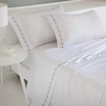 Juego de sábanas ZALDIARAN Satén blanco de algodón egipcio 300 hilos con acabado brillante, tacto sedoso y estilo hotelero 2